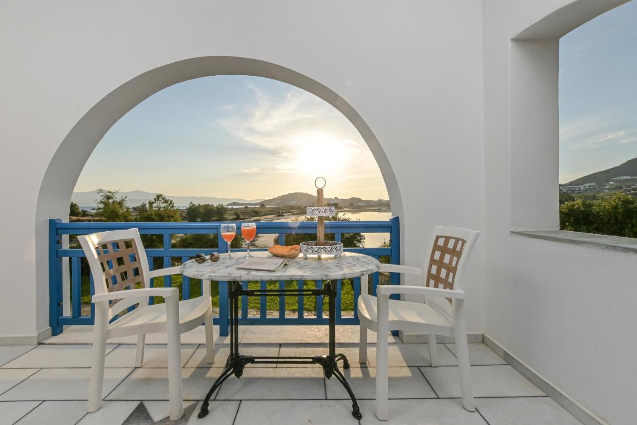 Alykes Studios & Suites Agios Prokopios  Exteriér fotografie
