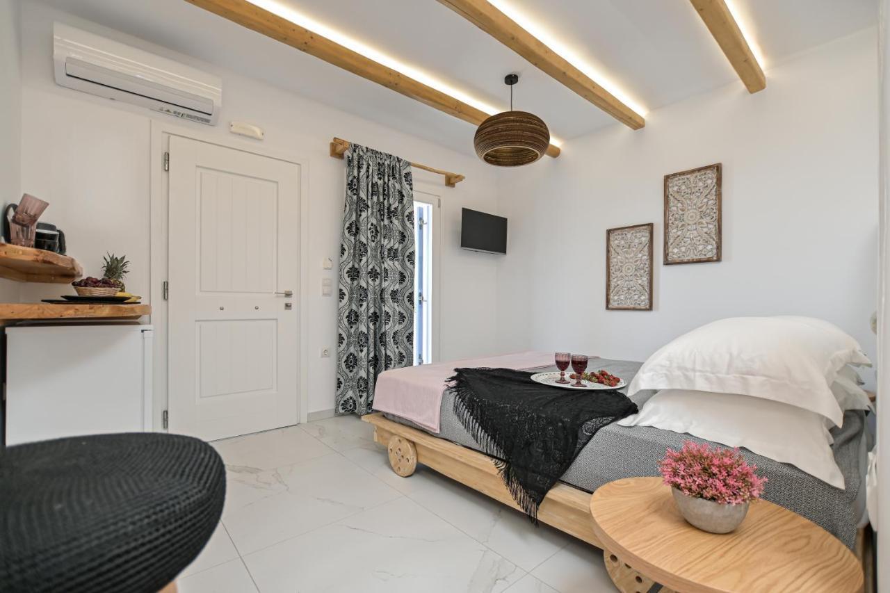 Alykes Studios & Suites Agios Prokopios  Exteriér fotografie